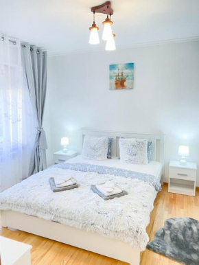 Sunrise Apartments City Center